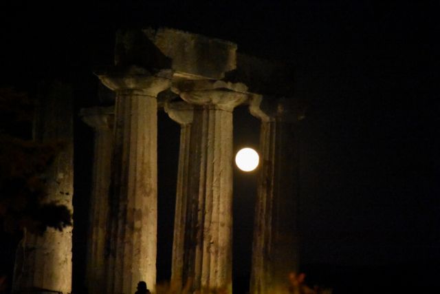 Το Σάββατο το «Μπλε Φεγγάρι»: Η ιδιαιτερότητα της πανσελήνου