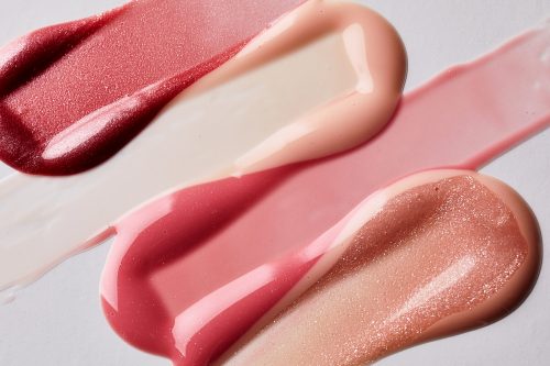 Lipstick trends: 5 τάσεις στο μακιγιάζ των χειλιών που επιστρέφουν από τα ’90s