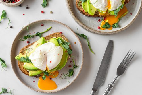 Πρωινό με πρωτεΐνη: 6 τρόφιμα που θα πρέπει να εντάξετε στο πρωινό σας