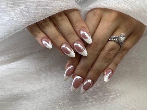 Νύχια: 5 nail trends που θα δούμε παντού το 2025