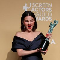 SAG Awards 2025: Τα beauty highlights της λαμπερής βραδιάς