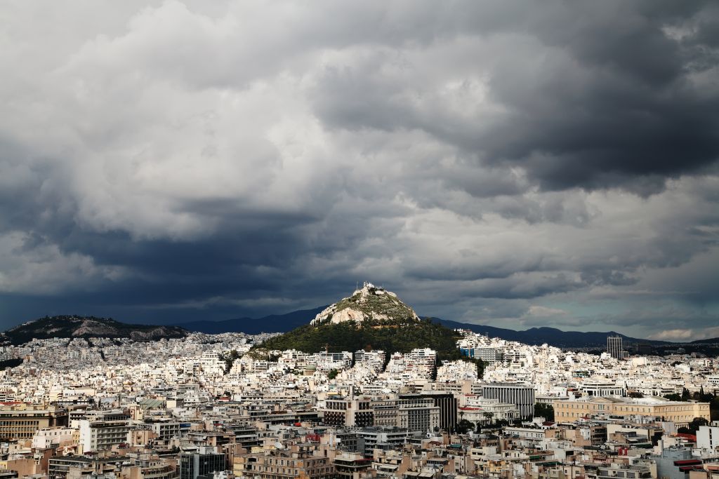 Καιρός: Έρχεται συννεφιασμένη Καθαρά Δευτέρα